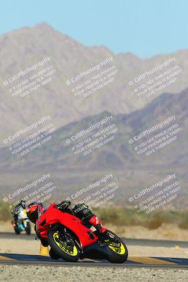 media/Dec-06-2024-CVMA Friday Practice (Fri) [[e1d1c5d4fc]]/4-Group 4 and Trackday/Session 3 (Turn 14)/